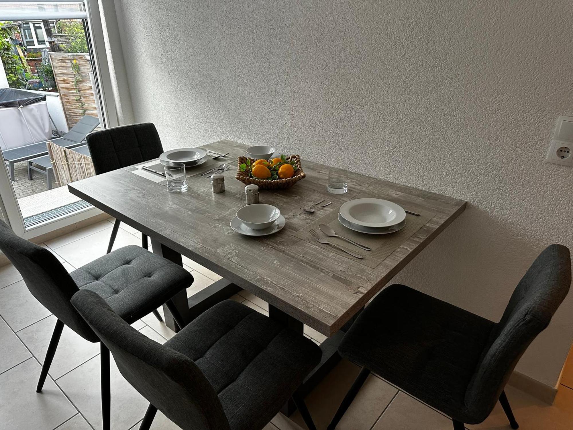 Giulia Ferienwohnung - Zentral ทุทลิงเงน ภายนอก รูปภาพ
